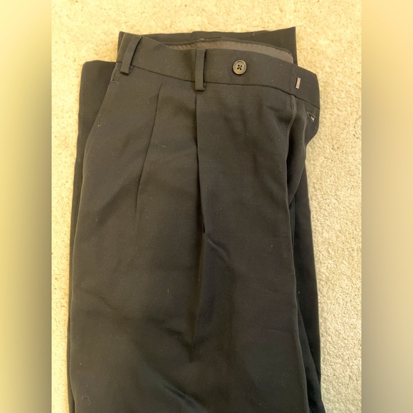 Brooks Brothers Dress Pants, Black. Size 36 Waist. Excellent Condition. - Picture 3 of 3